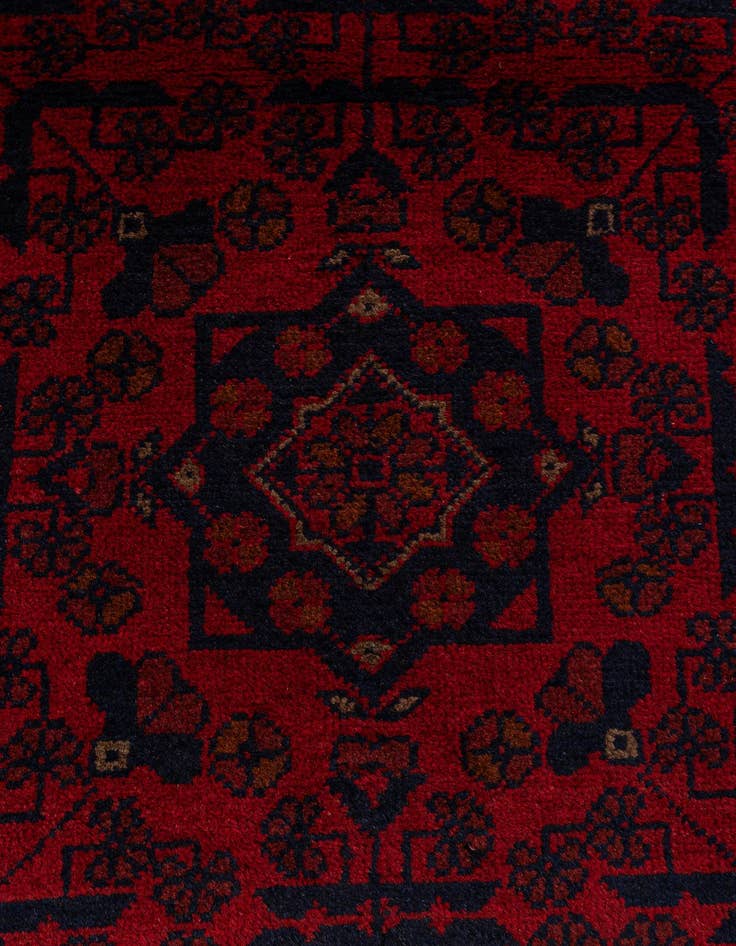 Detail image of 2' 6 x 6' 2  Hand Knotted Khal Mohammadi Wool Runner Rug