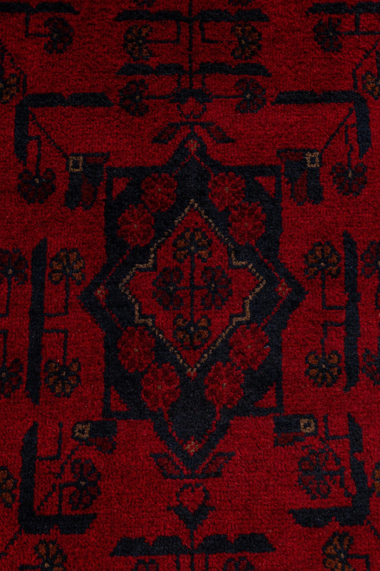 2' 8 x 6' 5 Hand Knotted Khal Mohammadi Wool Runner Rug