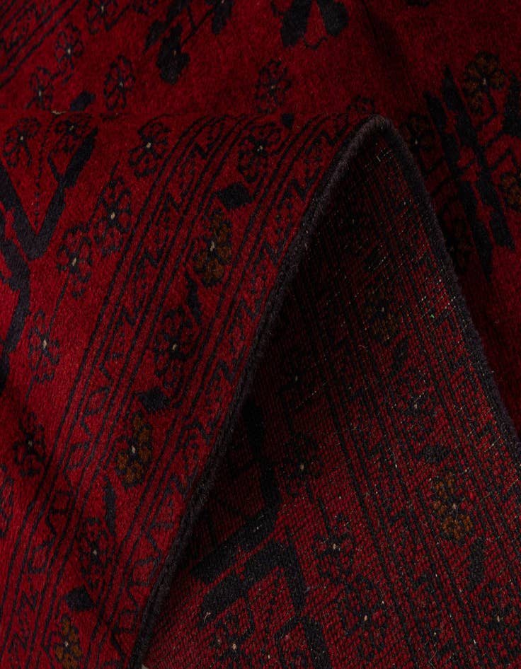 Detail image of 2' 10 x 6' 4  Hand Knotted Khal Mohammadi Wool Runner Rug