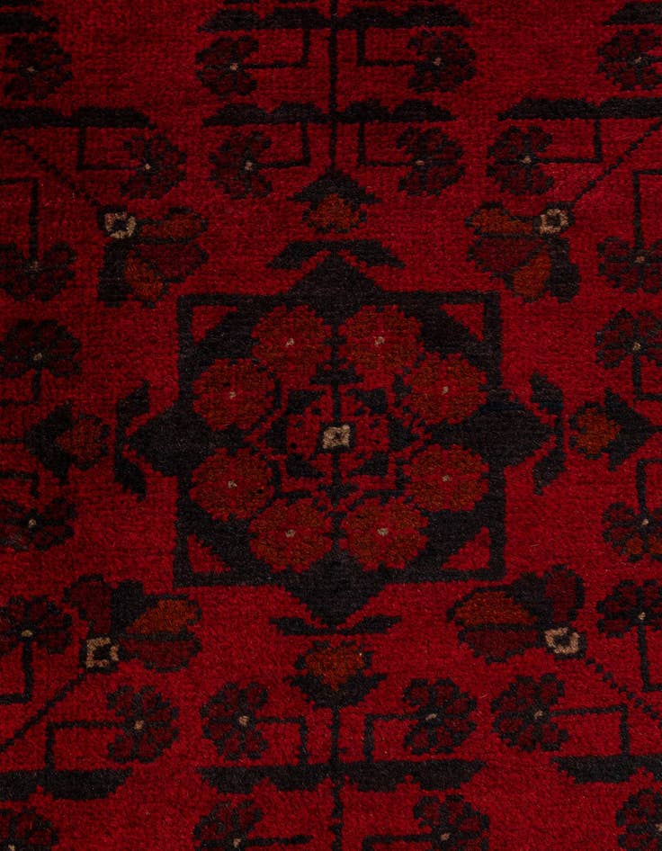 Detail image of 2' 8 x 6' 5  Hand Knotted Khal Mohammadi Wool Runner Rug