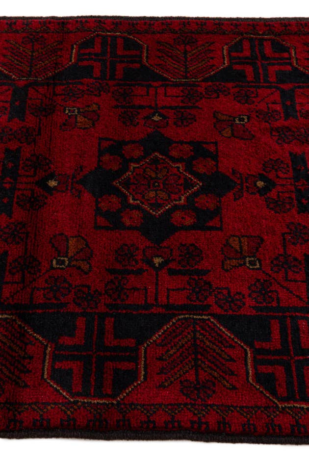 Detail image of 2' 8 x 6' 4 Hand Knotted Khal Mohammadi Wool Runner Rug