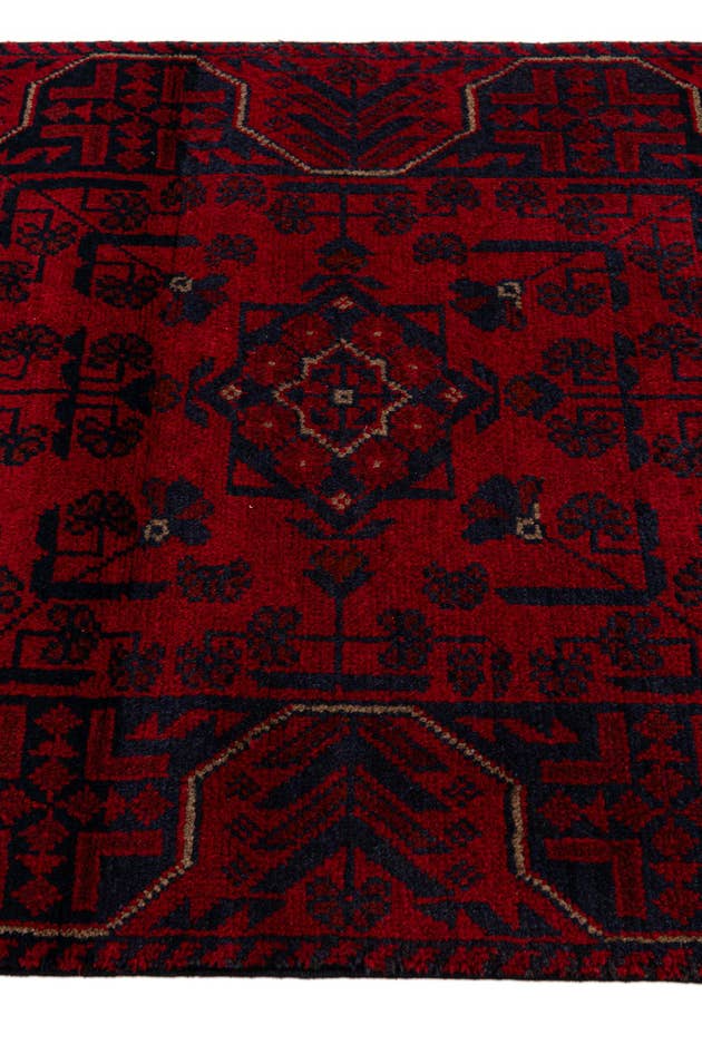 Detail image of 2' 7 x 6' 3 Hand Knotted Khal Mohammadi Wool Runner Rug