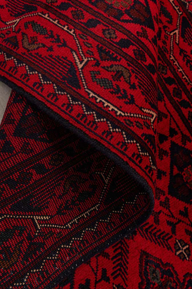 2' 8 x 6' 8 Hand Knotted Khal Mohammadi Wool Runner Rug