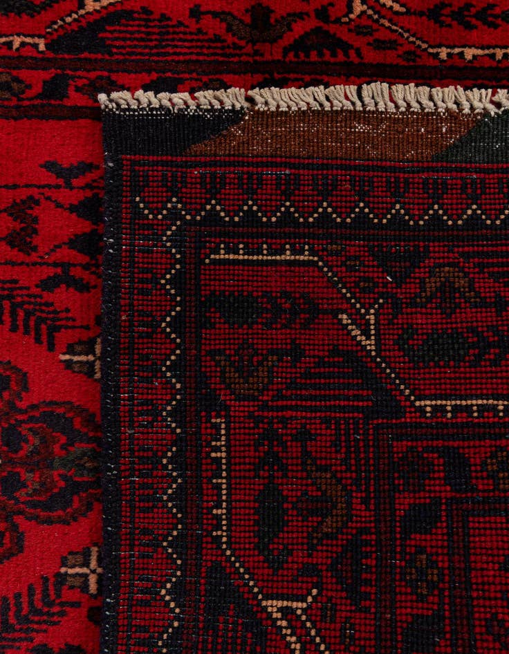 Detail image of 2' 9 x 6' 7  Hand Knotted Khal Mohammadi Wool Runner Rug