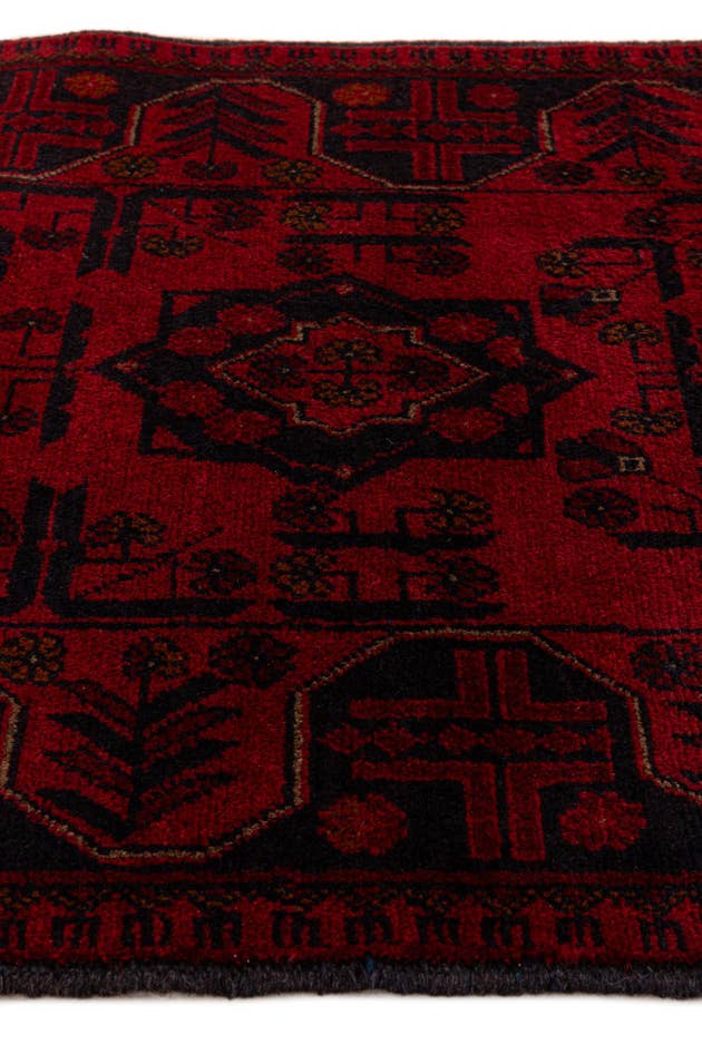 Detail image of 2' 8 x 6' 7 Hand Knotted Khal Mohammadi Wool Runner Rug