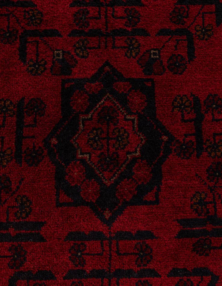 Detail image of 2' 8 x 6' 7  Hand Knotted Khal Mohammadi Wool Runner Rug