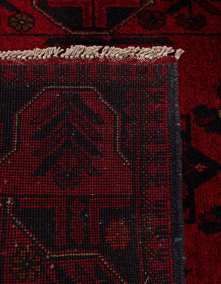 Detail image of 2' 8 x 6' 7  Hand Knotted Khal Mohammadi Wool Runner Rug