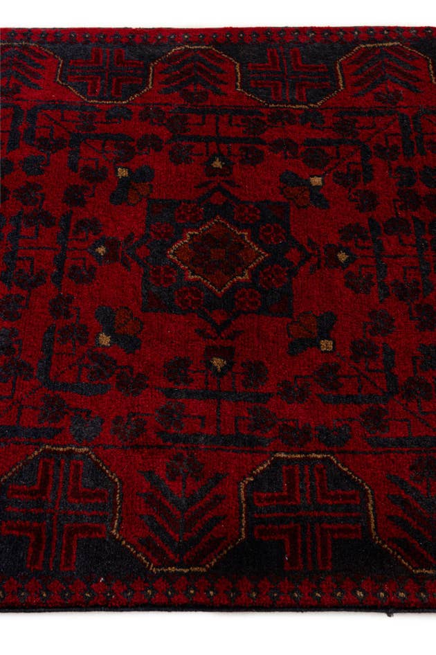 Detail image of 2' 9 x 6' 5 Hand Knotted Khal Mohammadi Wool Runner Rug