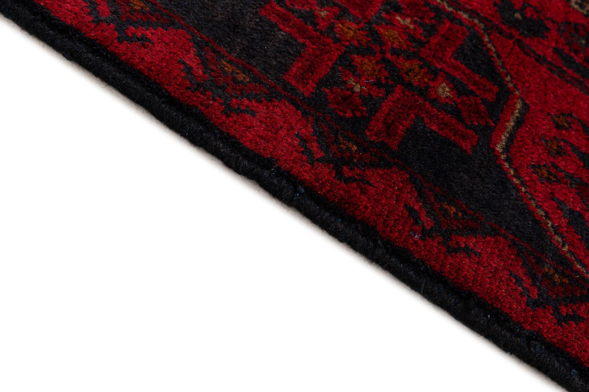 2' 8 x 6' 11 Hand Knotted Khal Mohammadi Wool Runner Rug