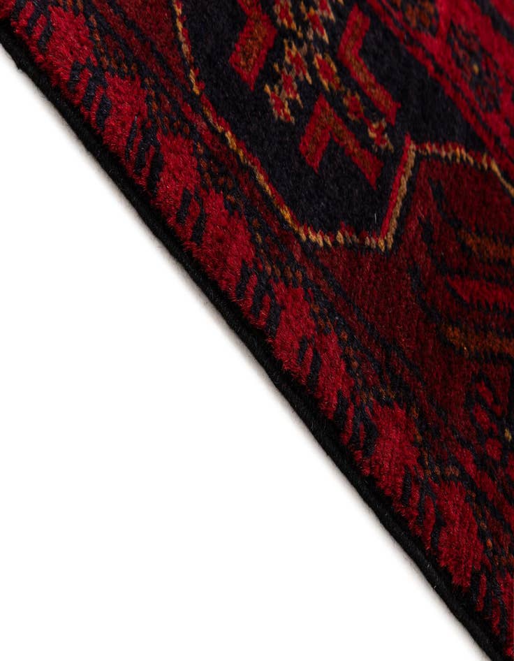 Detail image of 2' 6 x 6' 7  Hand Knotted Khal Mohammadi Wool Runner Rug