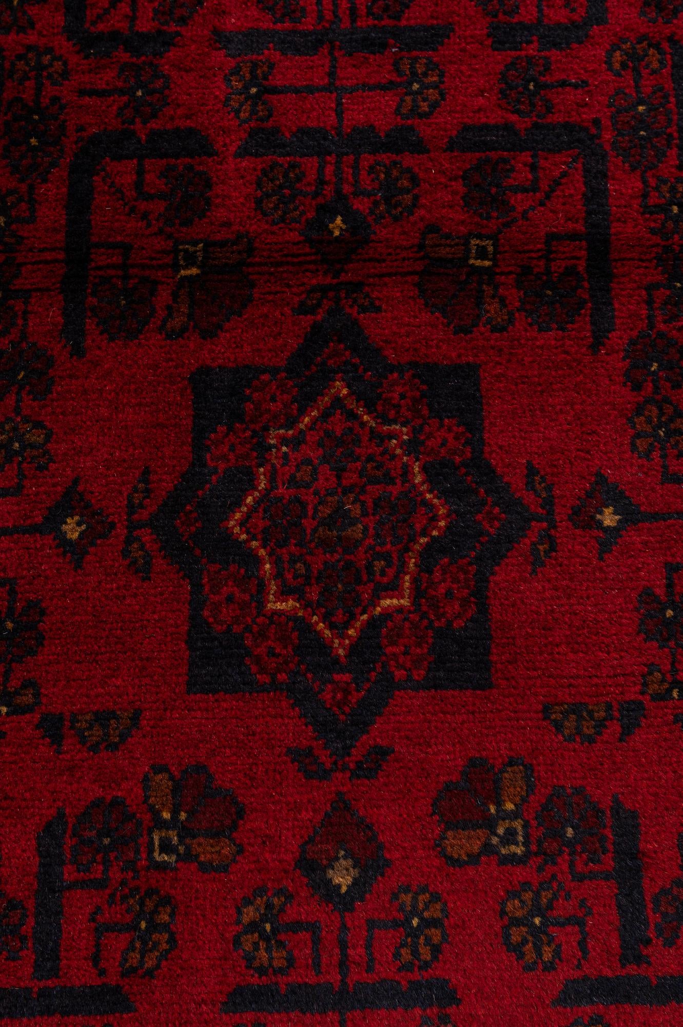 2' 6 x 6' 7 Hand Knotted Khal Mohammadi Wool Runner Rug