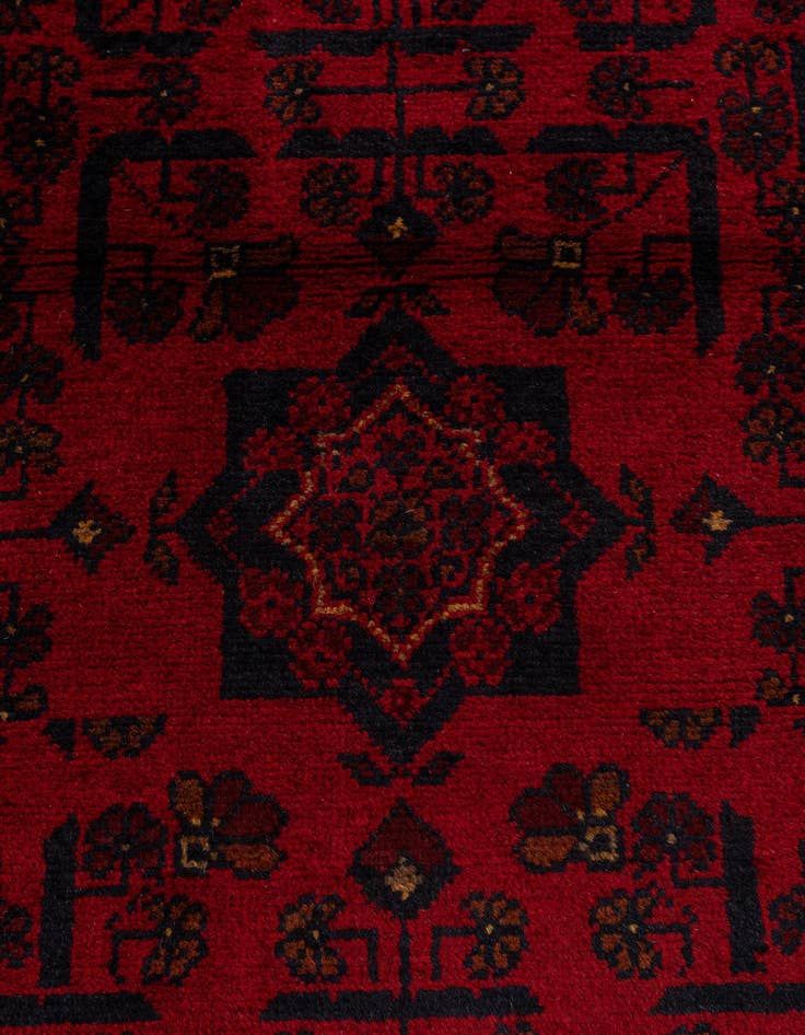 Detail image of 2' 6 x 6' 7  Hand Knotted Khal Mohammadi Wool Runner Rug