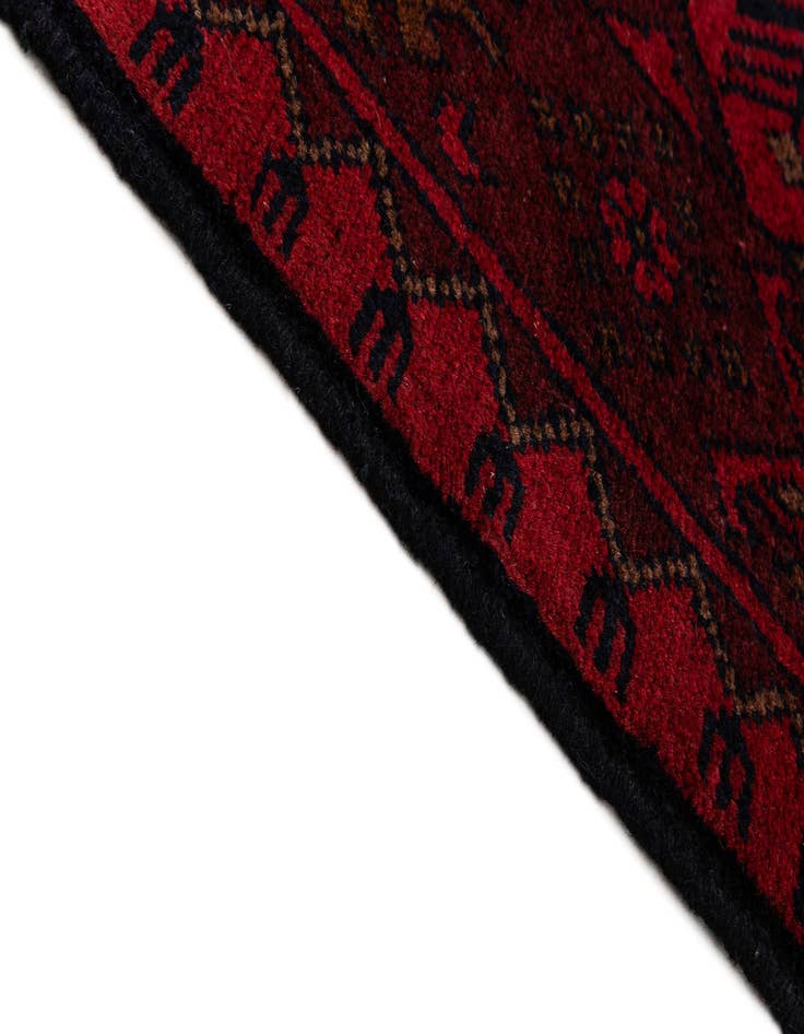 Detail image of 2' 8 x 6' 7  Hand Knotted Khal Mohammadi Wool Runner Rug