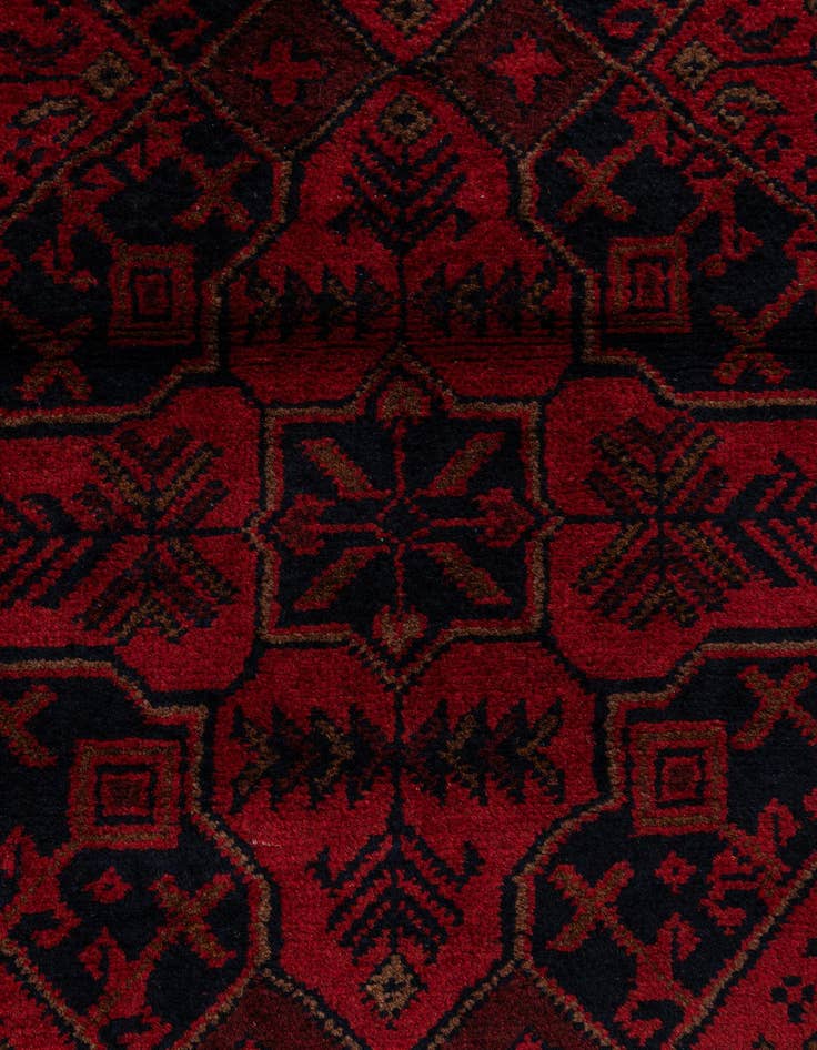 Detail image of 2' 8 x 6' 7  Hand Knotted Khal Mohammadi Wool Runner Rug