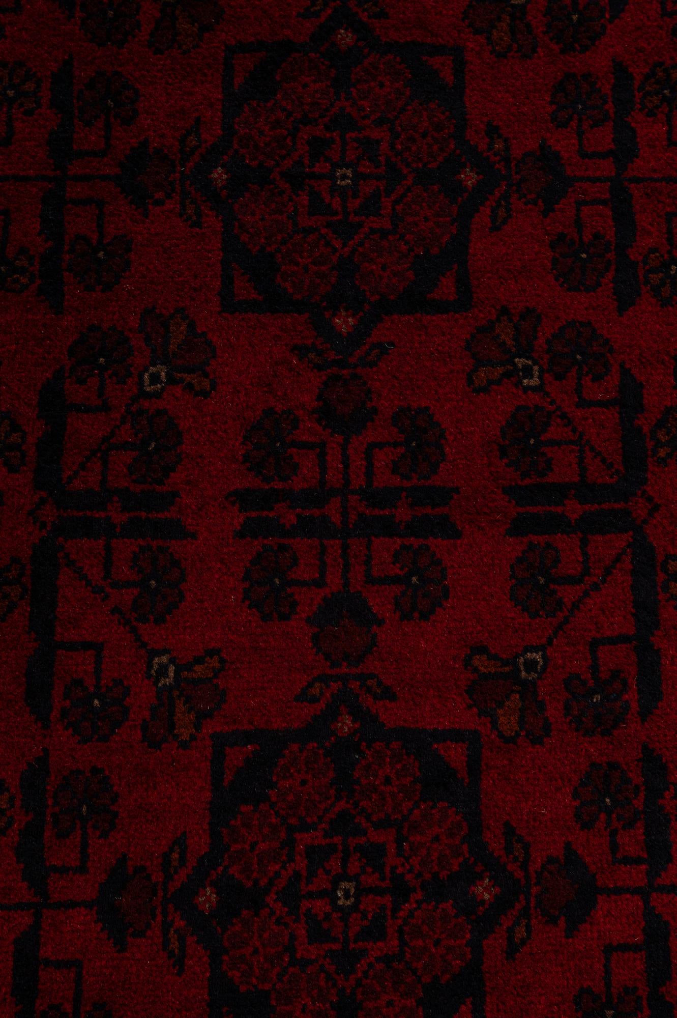 2' 9 x 6' 8 Hand Knotted Khal Mohammadi Wool Runner Rug