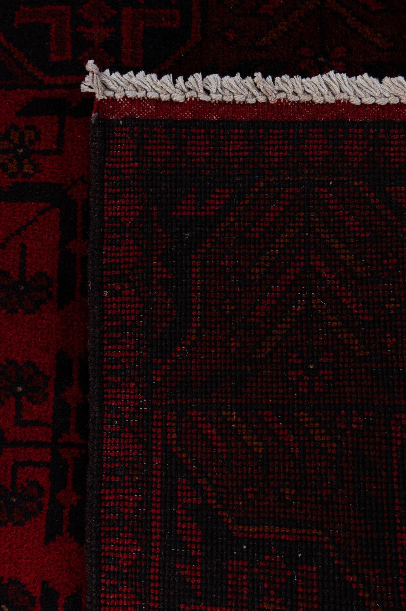 2' 9 x 6' 8 Hand Knotted Khal Mohammadi Wool Runner Rug