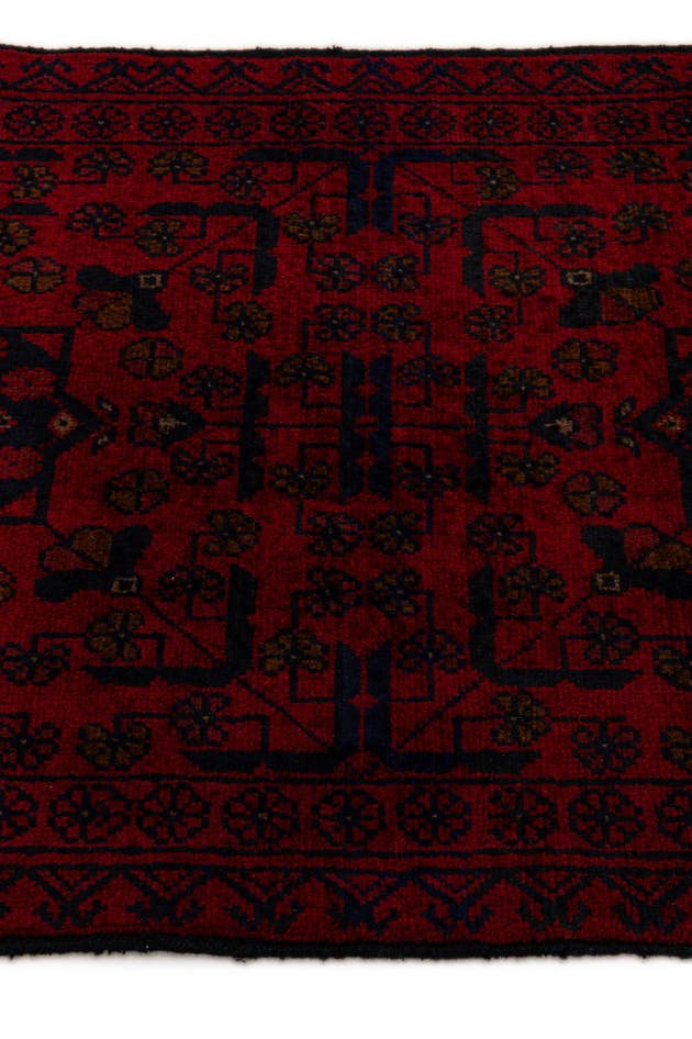 Detail image of 2' 7 x 9' 3 Hand Knotted Khal Mohammadi Wool Runner Rug