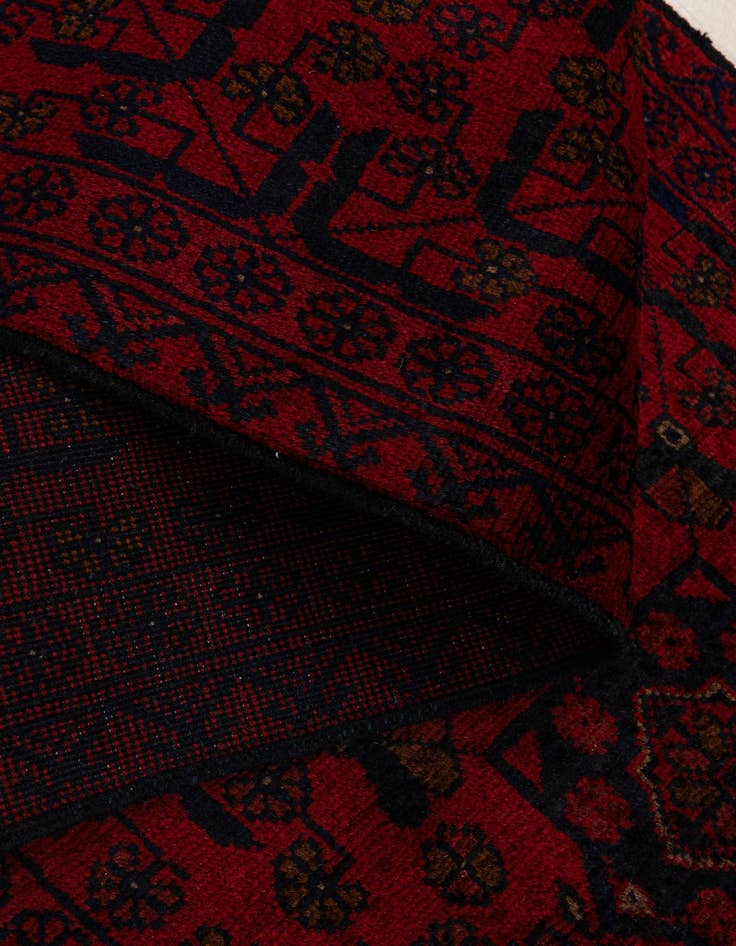Detail image of 2' 7 x 9' 3  Hand Knotted Khal Mohammadi Wool Runner Rug