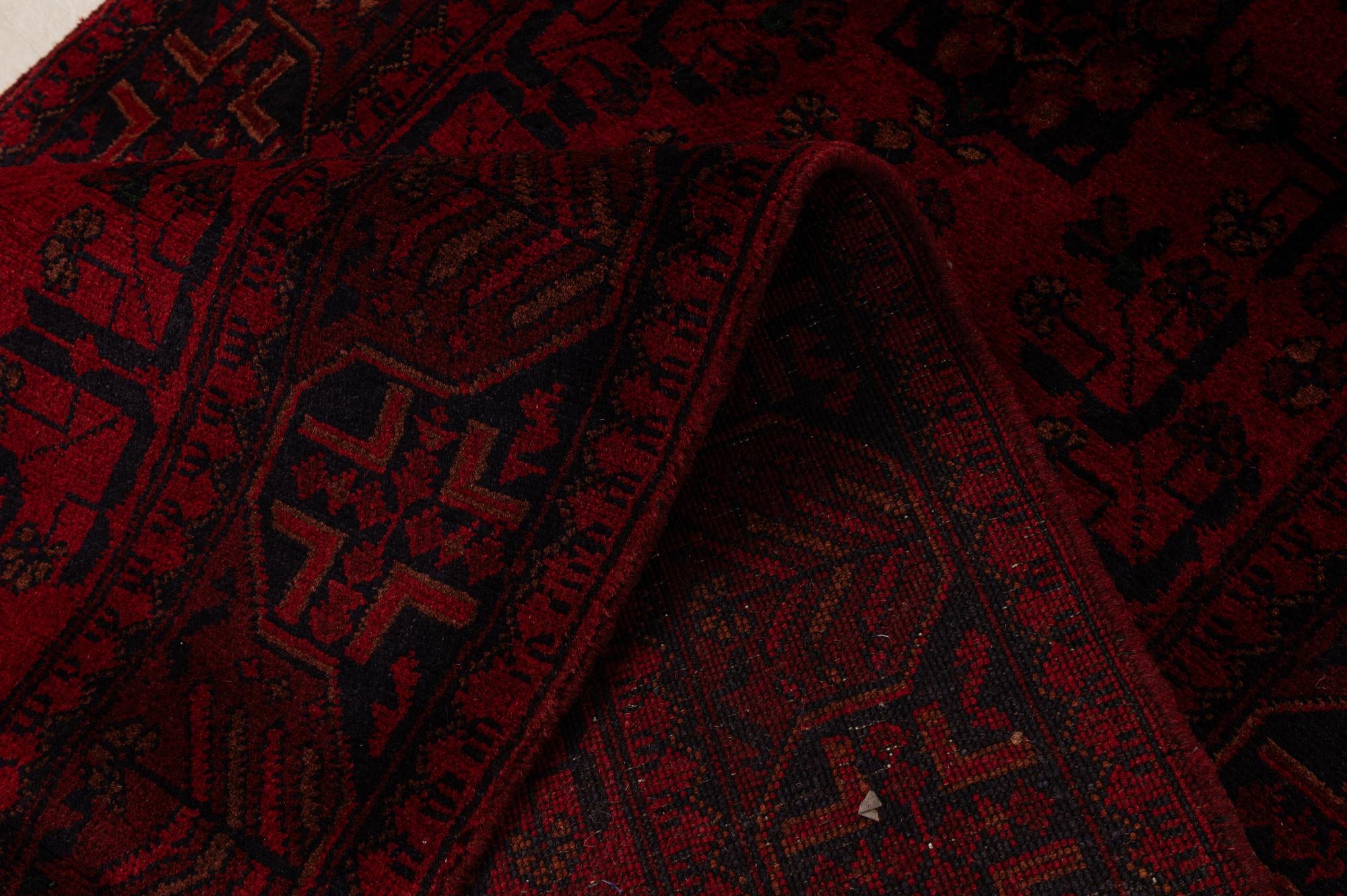 2' 6 x 9' 8 Hand Knotted Khal Mohammadi Wool Runner Rug