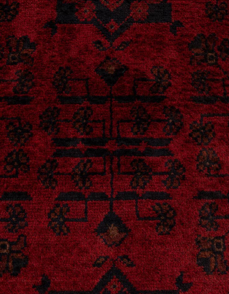 Detail image of 2' 6 x 9' 5  Hand Knotted Khal Mohammadi Wool Runner Rug