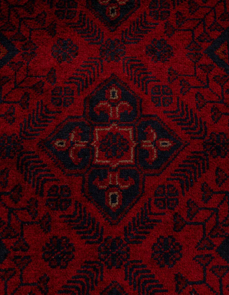Detail image of 2' 8 x 9' 5  Hand Knotted Khal Mohammadi Wool Runner Rug