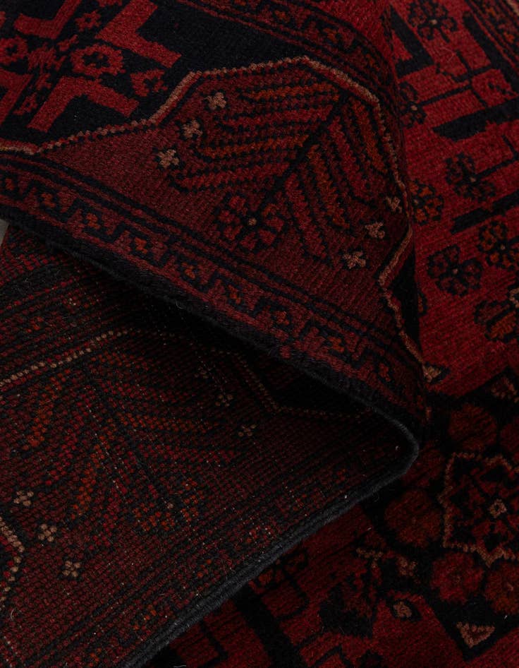 Detail image of 2' 10 x 9' 6  Hand Knotted Khal Mohammadi Wool Runner Rug
