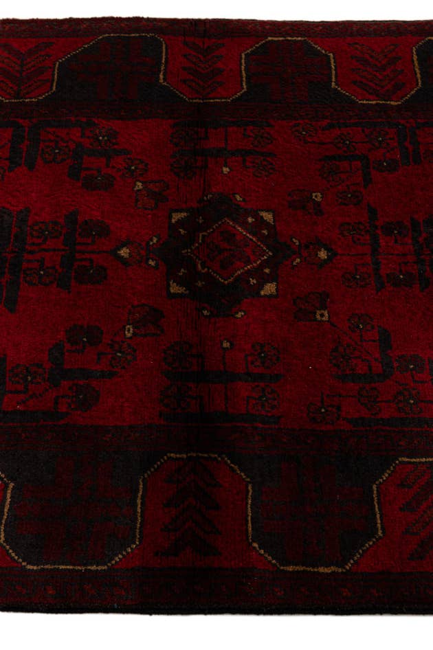 Detail image of 2' 9 x 9' 5 Hand Knotted Khal Mohammadi Wool Runner Rug