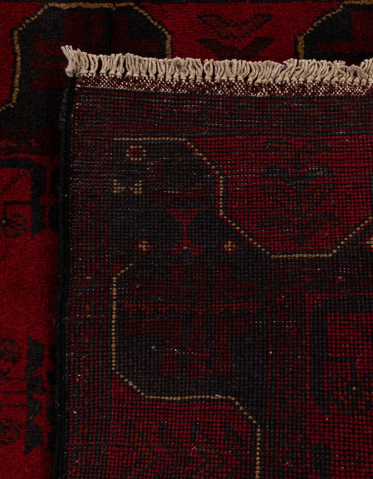 Detail image of 2' 9 x 9' 5  Hand Knotted Khal Mohammadi Wool Runner Rug