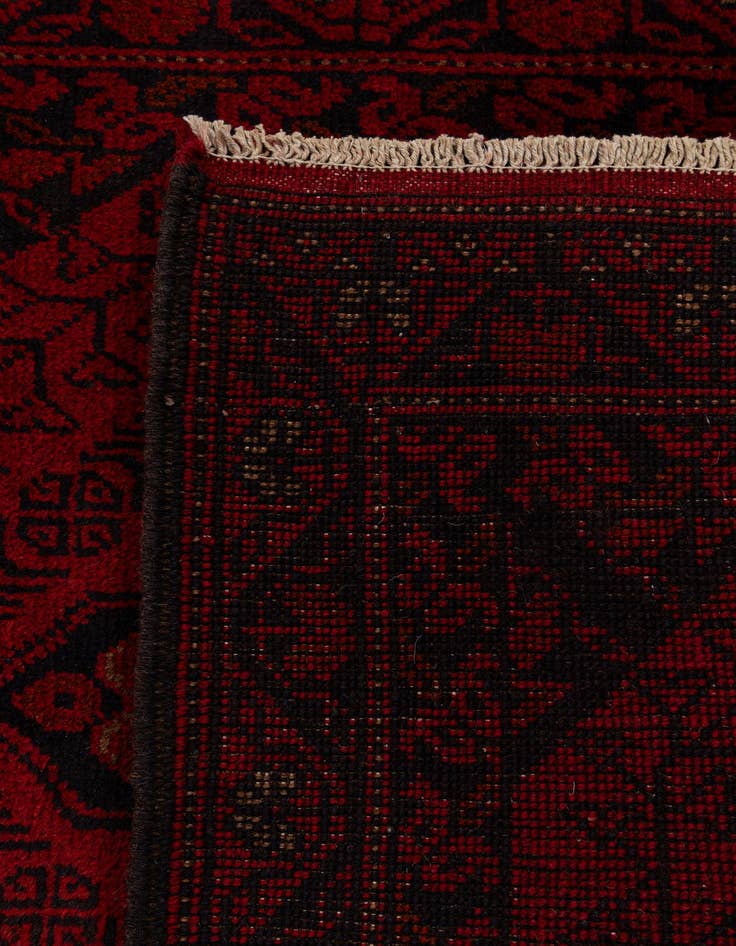 Detail image of 2' 8 x 9' 8  Hand Knotted Khal Mohammadi Wool Runner Rug