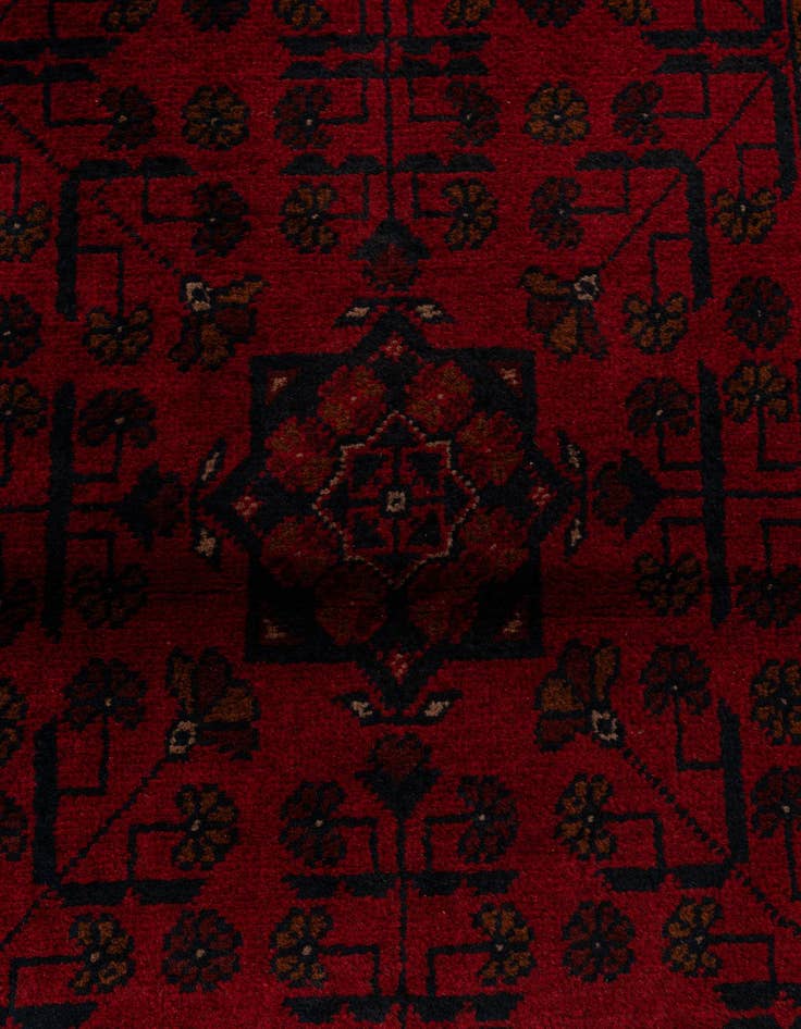 Detail image of 2' 9 x 9' 8  Hand Knotted Khal Mohammadi Wool Runner Rug