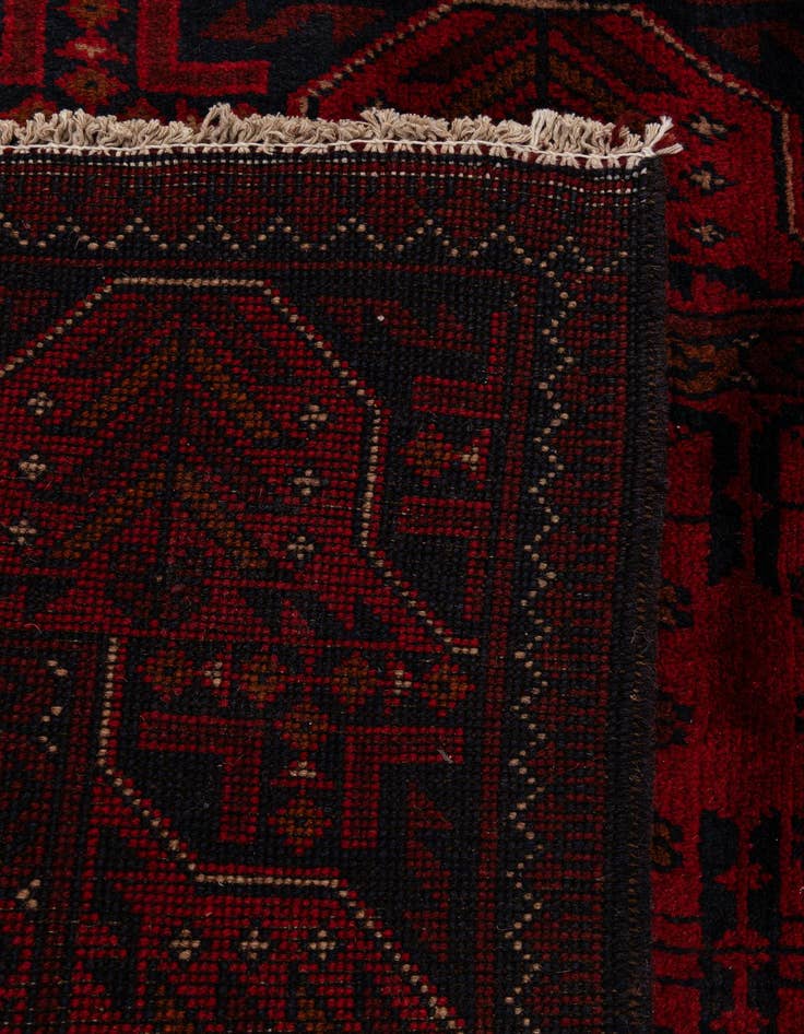 Detail image of 2' 9 x 9' 8  Hand Knotted Khal Mohammadi Wool Runner Rug