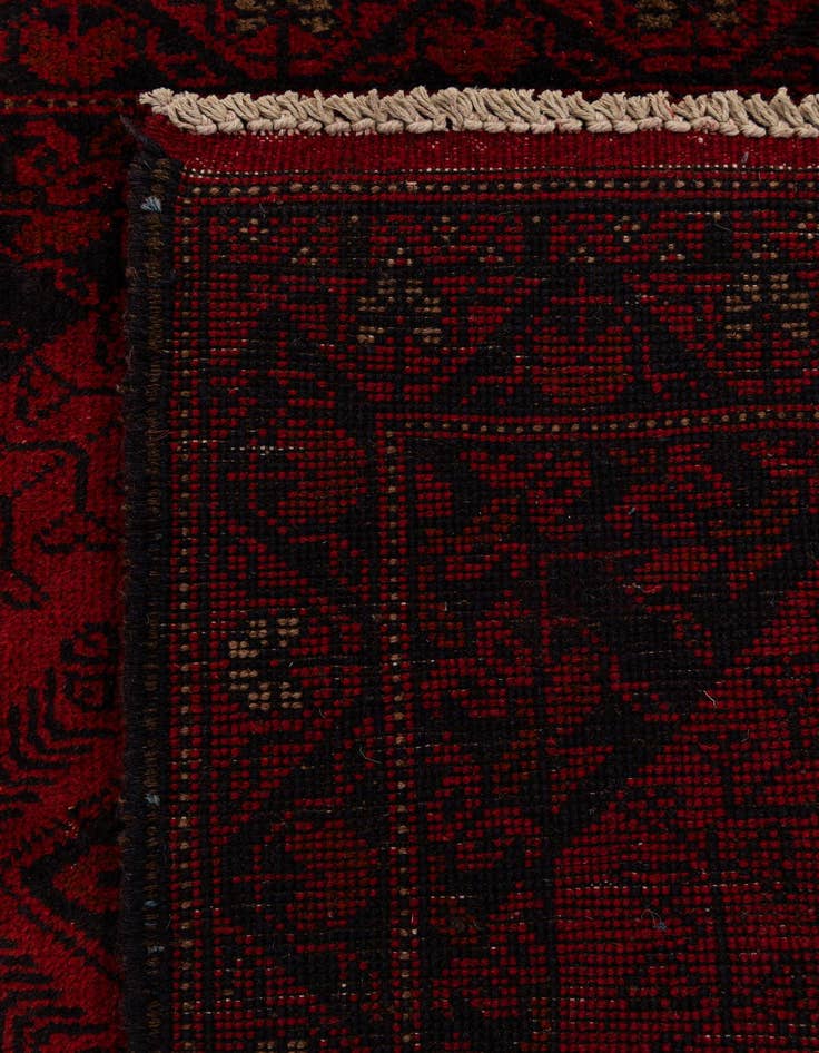 Detail image of 2' 8 x 9' 8  Hand Knotted Khal Mohammadi Wool Runner Rug