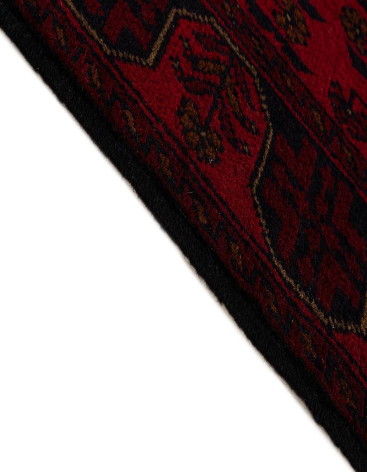 Detail image of 2' 8 x 9' 7  Hand Knotted Khal Mohammadi Wool Runner Rug