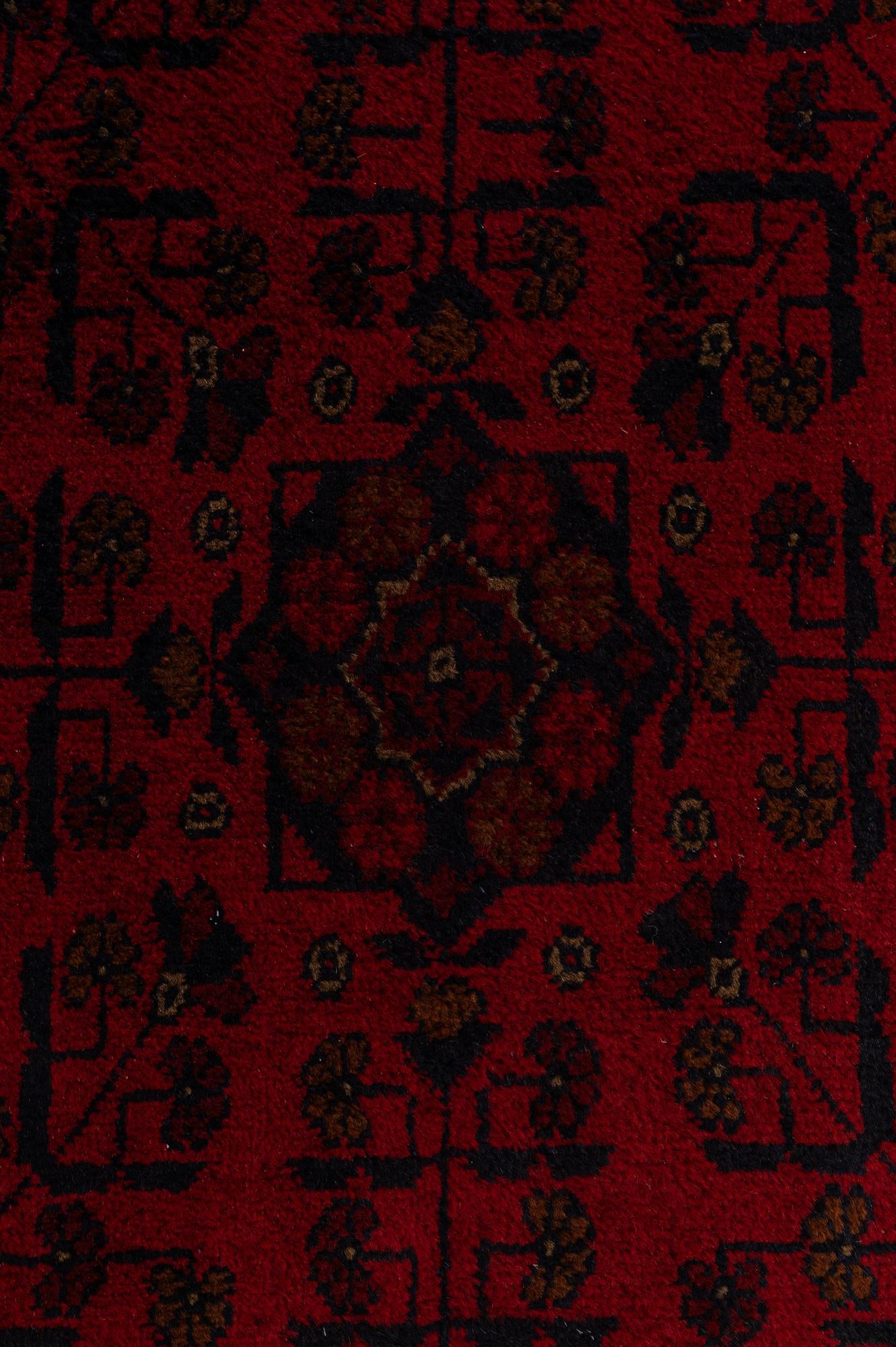 2' 8 x 9' 7 Hand Knotted Khal Mohammadi Wool Runner Rug