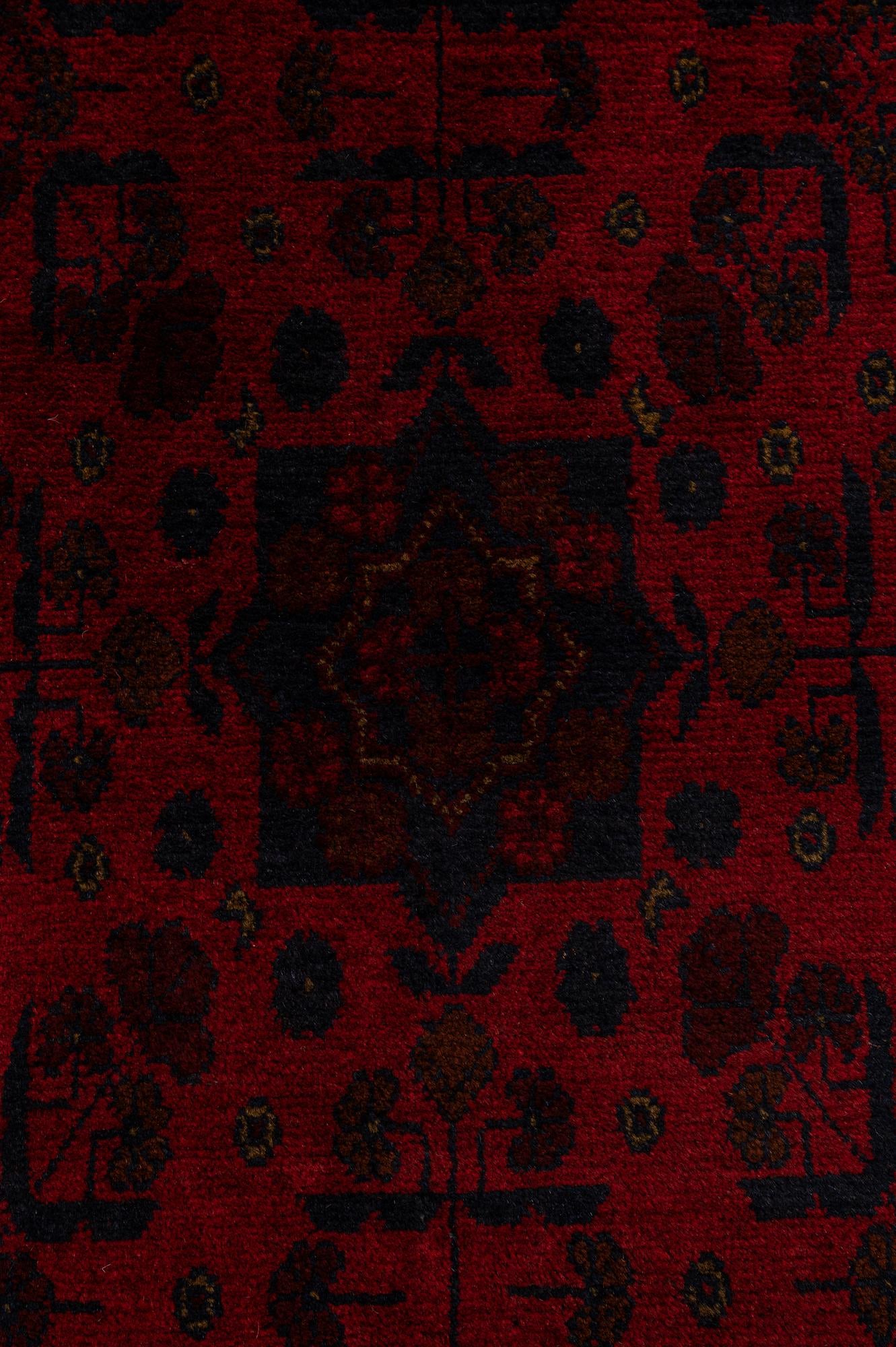 2' 8 x 9' 7 Hand Knotted Khal Mohammadi Wool Runner Rug