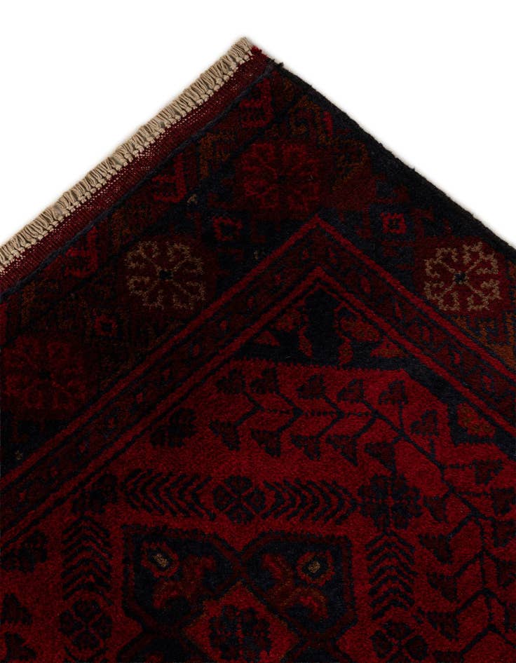 Detail image of 2' 7 x 9' 7  Hand Knotted Khal Mohammadi Wool Runner Rug