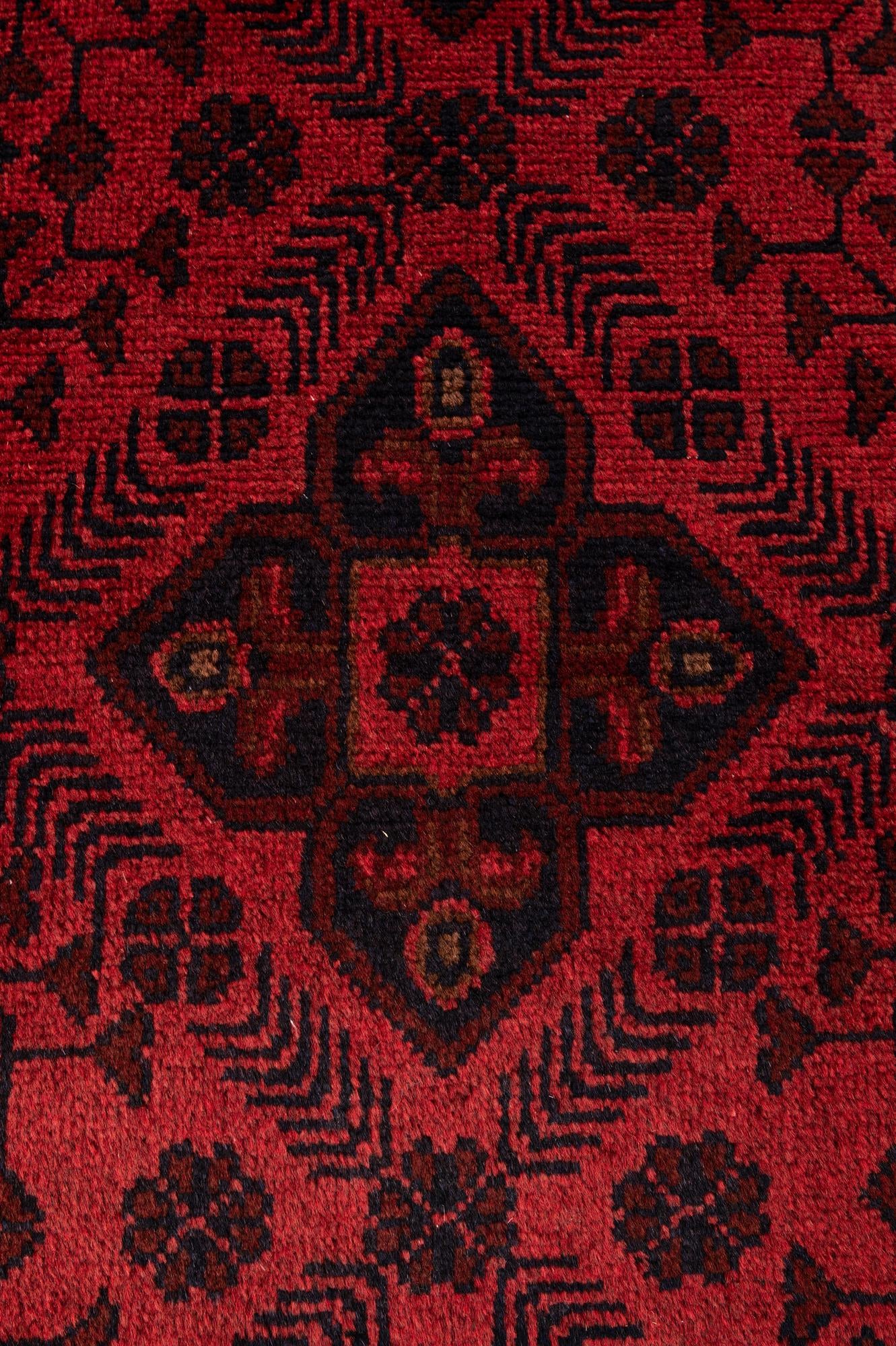 2' 8 x 9' 7 Hand Knotted Khal Mohammadi Wool Runner Rug