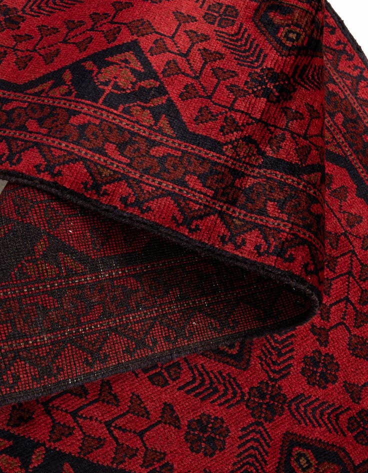 Detail image of 2' 8 x 9' 7  Hand Knotted Khal Mohammadi Wool Runner Rug