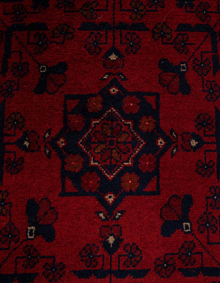 Detail image of 2' 9 x 9' 7  Hand Knotted Khal Mohammadi Wool Runner Rug