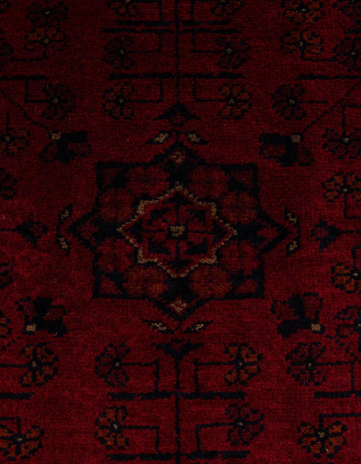 Detail image of 2' 8 x 9' 8  Hand Knotted Khal Mohammadi Wool Runner Rug