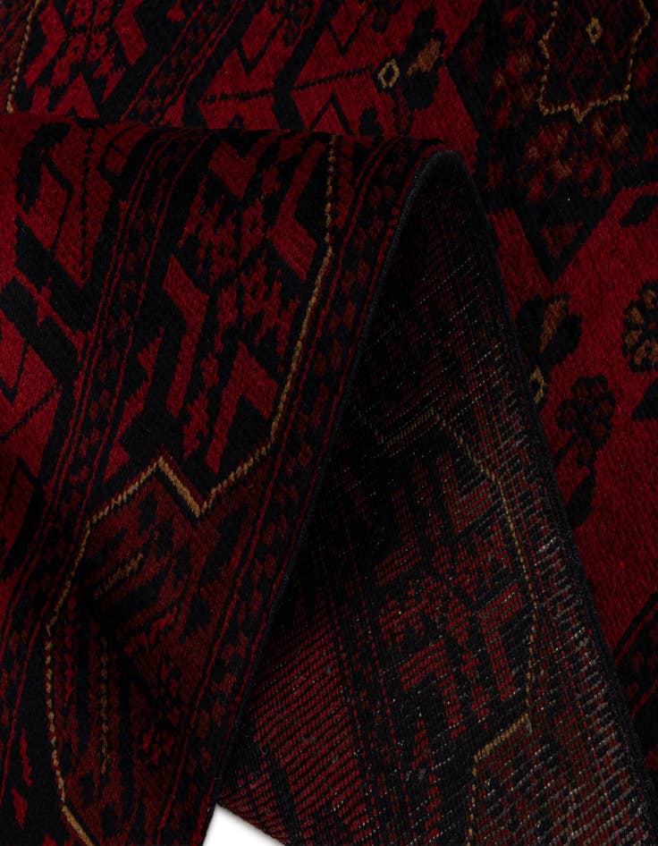 Detail image of 2' 8 x 9' 10  Hand Knotted Khal Mohammadi Wool Runner Rug