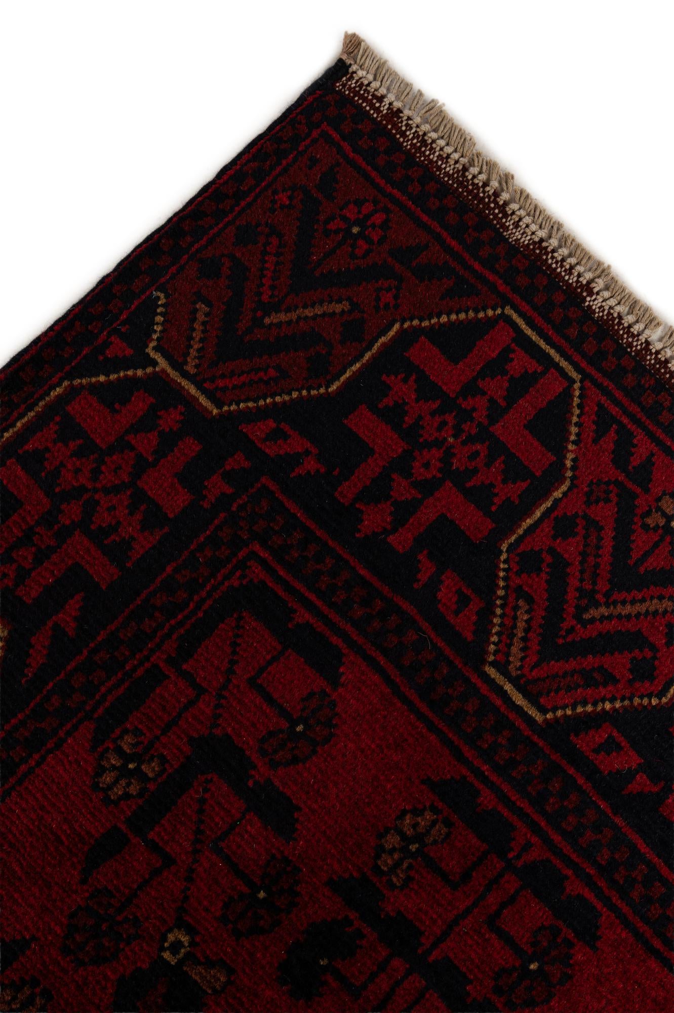 2' 8 x 9' 10 Hand Knotted Khal Mohammadi Wool Runner Rug