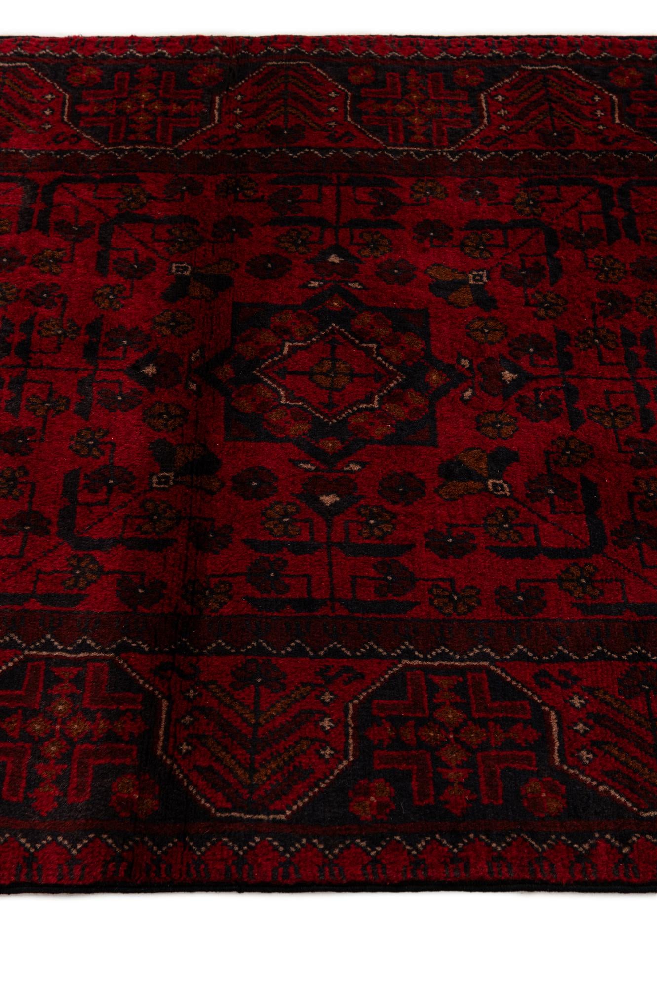 2' 9 x 9' 9 Hand Knotted Khal Mohammadi Wool Runner Rug