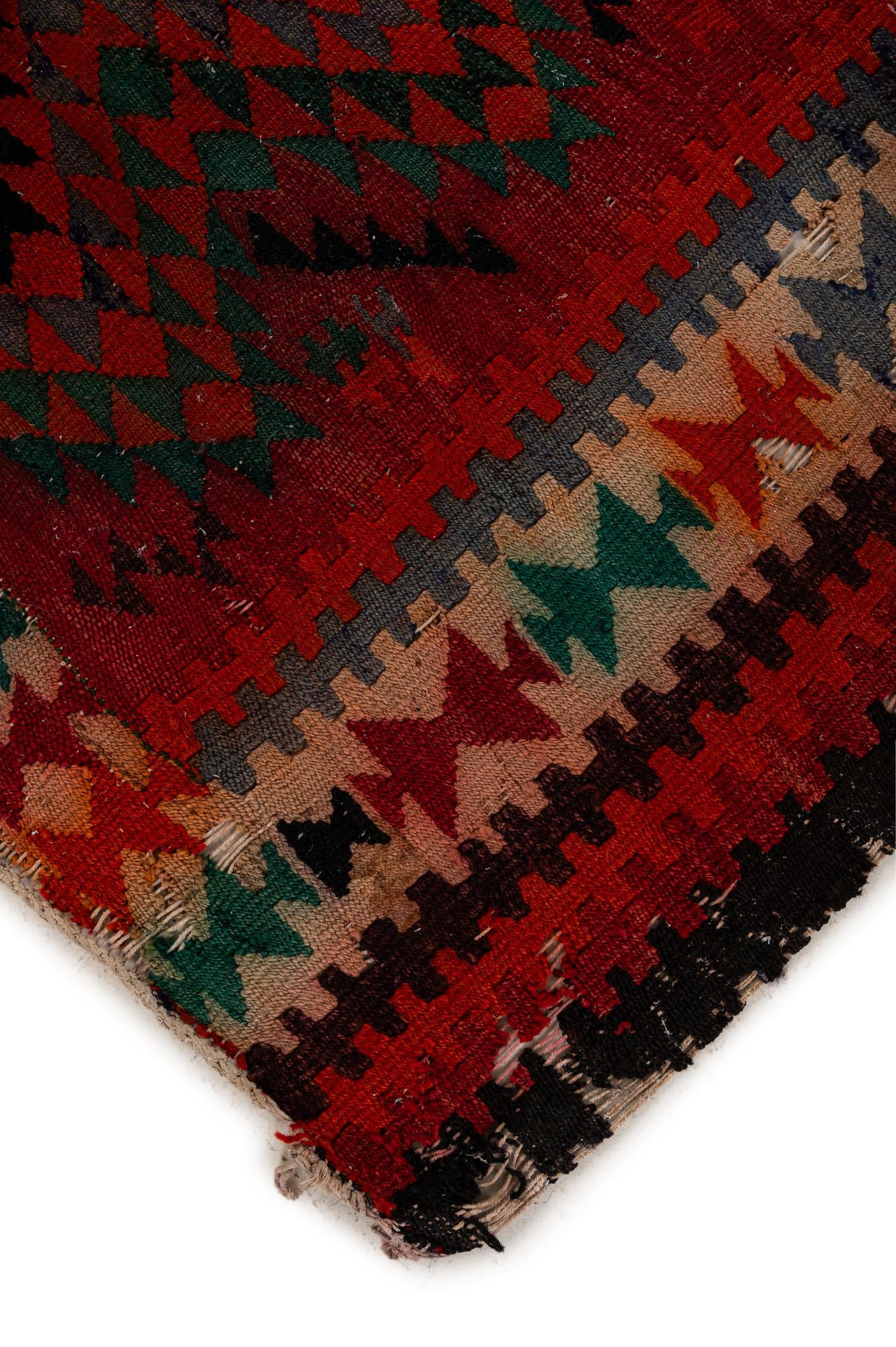 4' 5 x 8' 10 Hand Woven Kilim Fars Wool Runner Rug