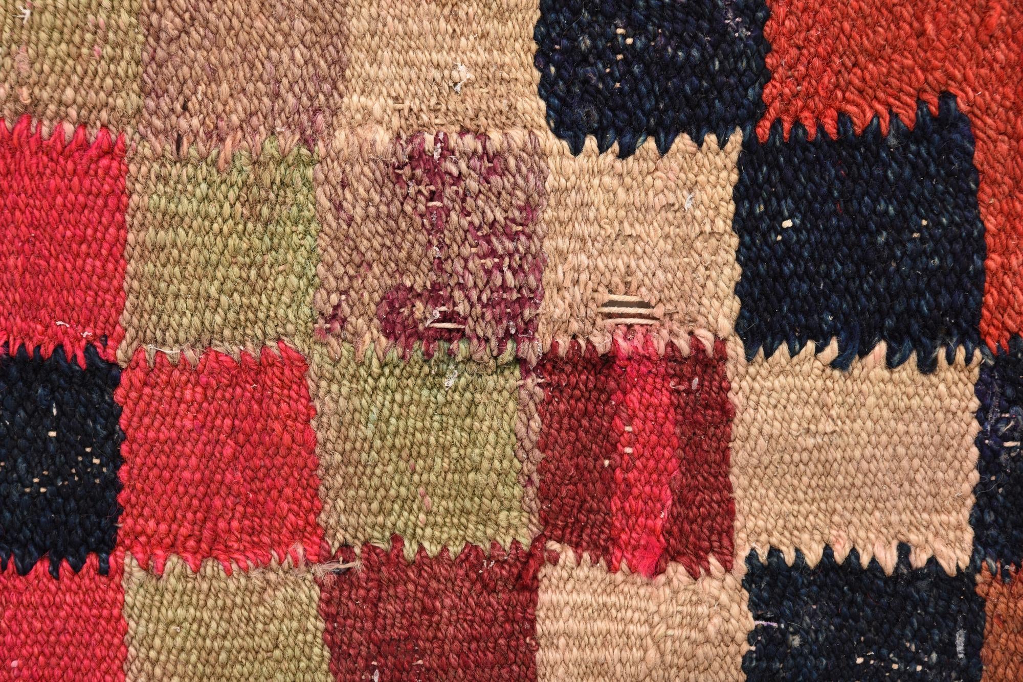 5' x 10' 9 Hand Woven Kilim Fars Wool Runner Rug