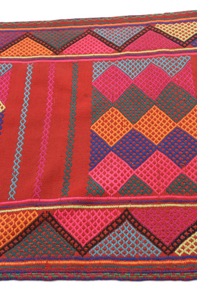 Detail image of 2' 6 x 9' 3 Hand Knotted Kilim Fars Persian Wool Runner Rug