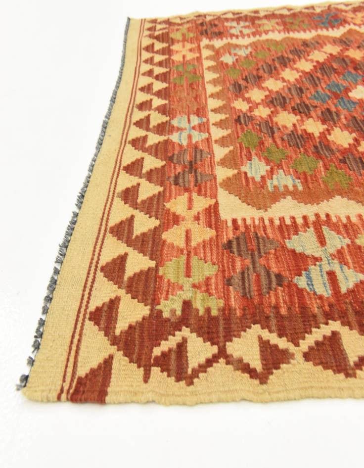 Detail image of 3' 4 x 6' 4 Hand Woven Kilim Maymana Runner Rug