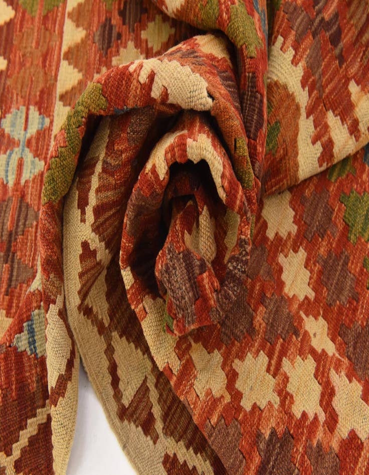 Detail image of 3' 4 x 6' 4 Hand Woven Kilim Maymana Runner Rug