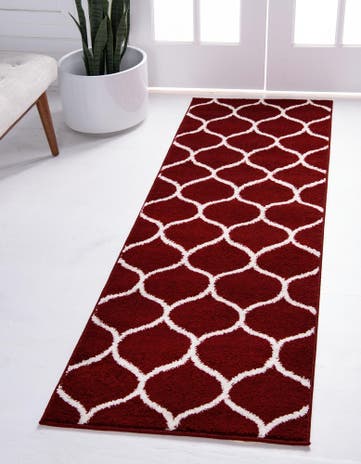 Red Lattice Frieze Runner Rug