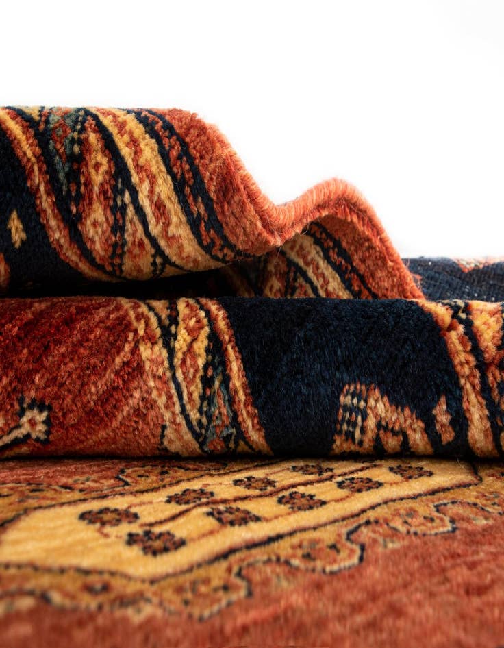 Detail image of 2' 10 x 9' 7 Luribaft Wool Runner Rug